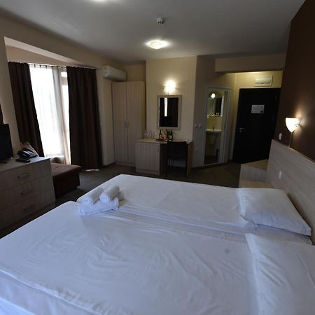 Hotel Santa Maria Obzor Esterno foto