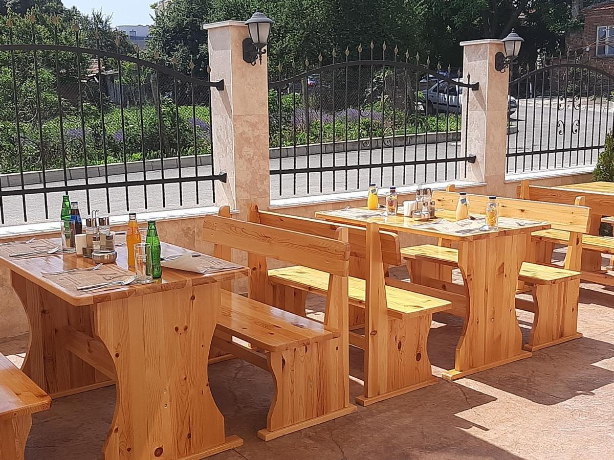 Hotel Santa Maria Obzor Esterno foto