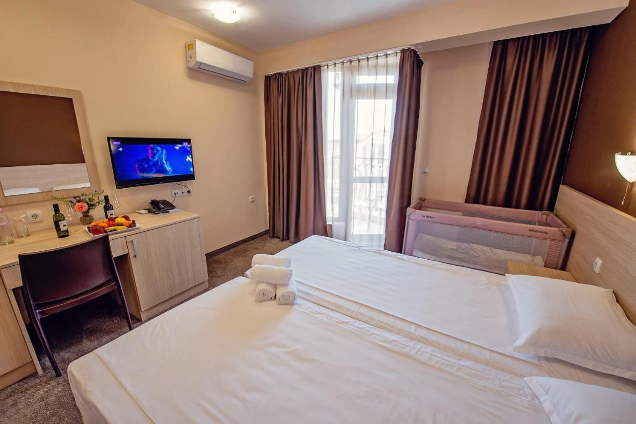 Hotel Santa Maria Obzor Esterno foto