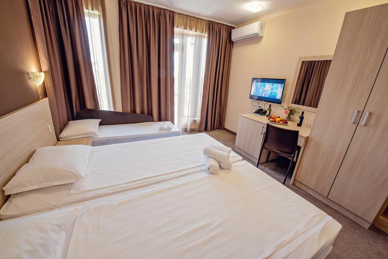 Hotel Santa Maria Obzor Esterno foto