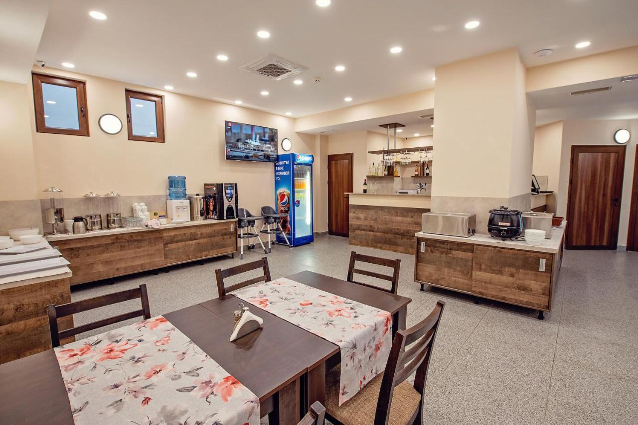 Hotel Santa Maria Obzor Esterno foto