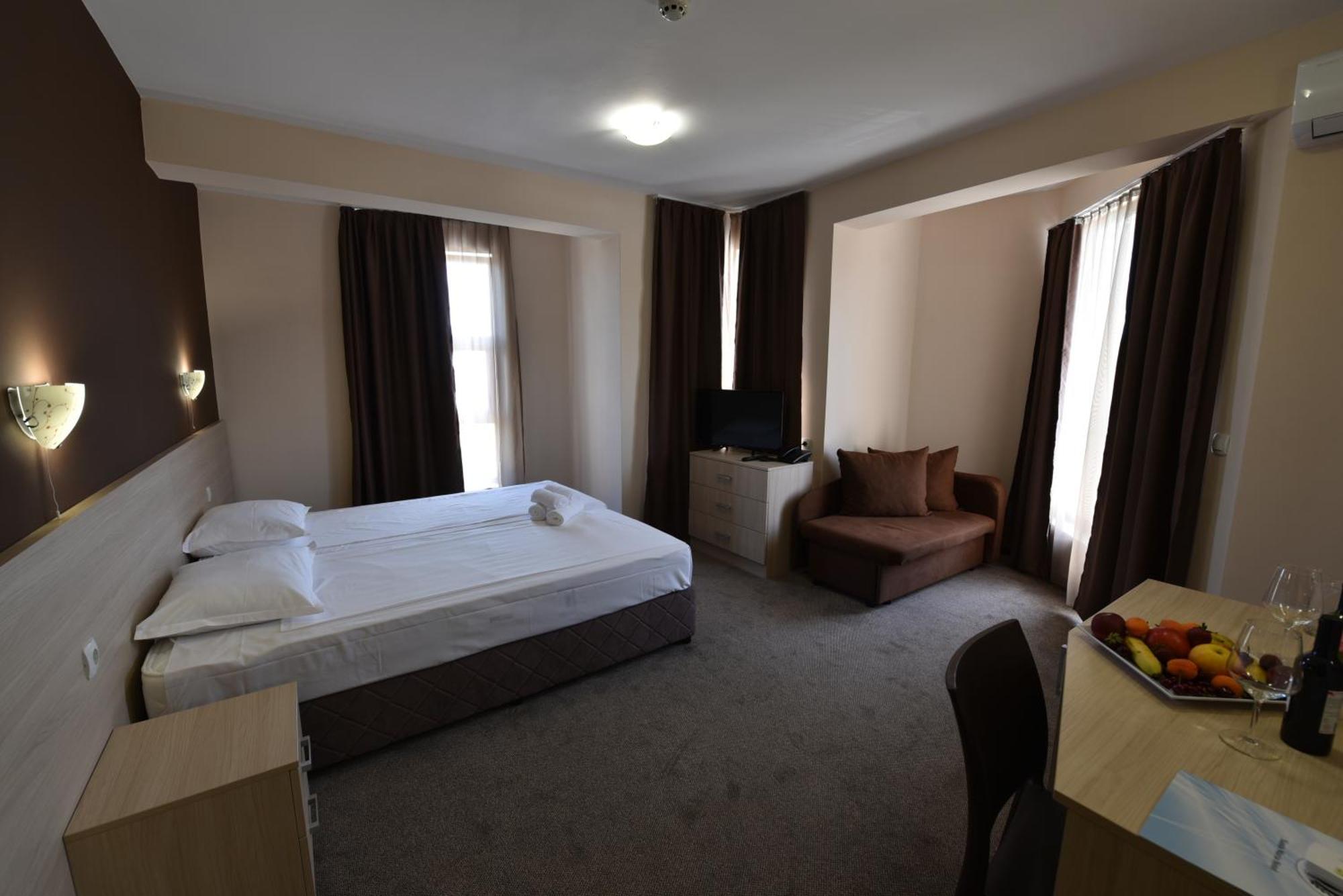 Hotel Santa Maria Obzor Esterno foto